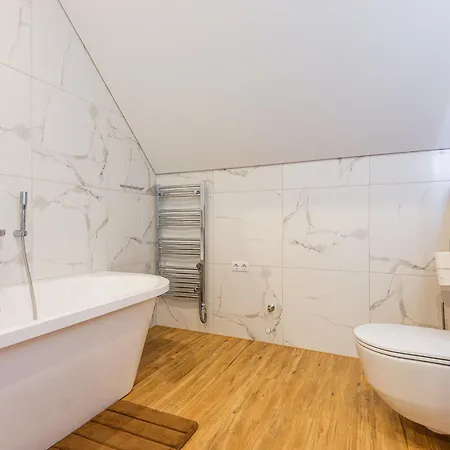 Kotedzas Poilsis Kunigiskiuose Villa Palanga